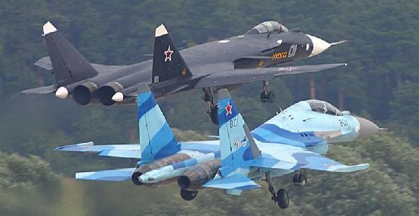 "Беркут" вместе с Су-35УБ
