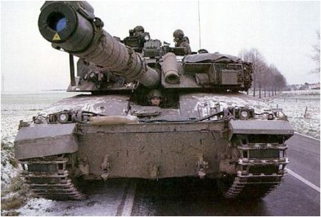 боевой танк «Челленджер 2»